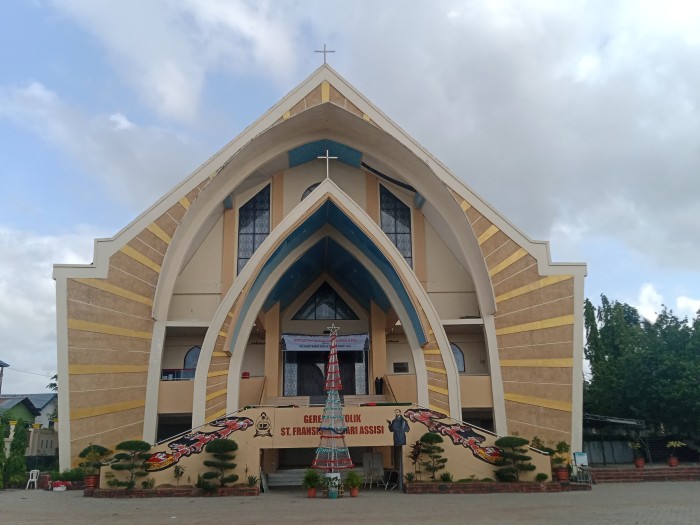 Icon Paroki St. Fransiskus Assisi Kolhua Kupang